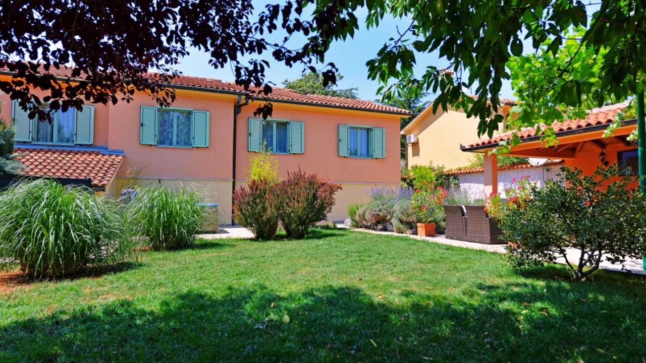 Photo of Outdoor in Kapelica