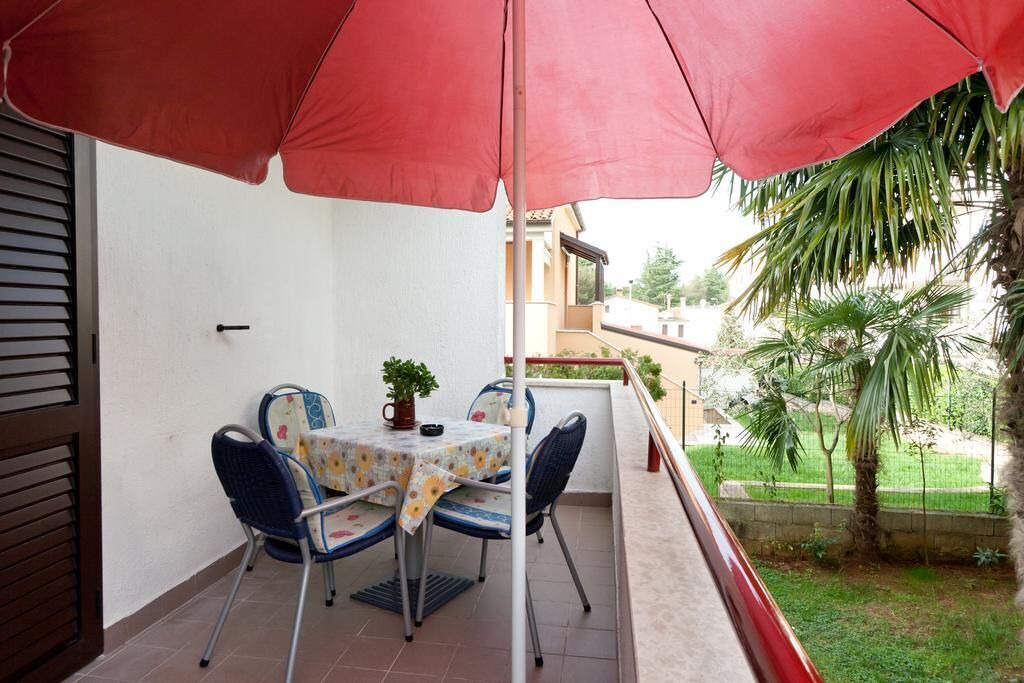 Photo of Outdoor in Spadici