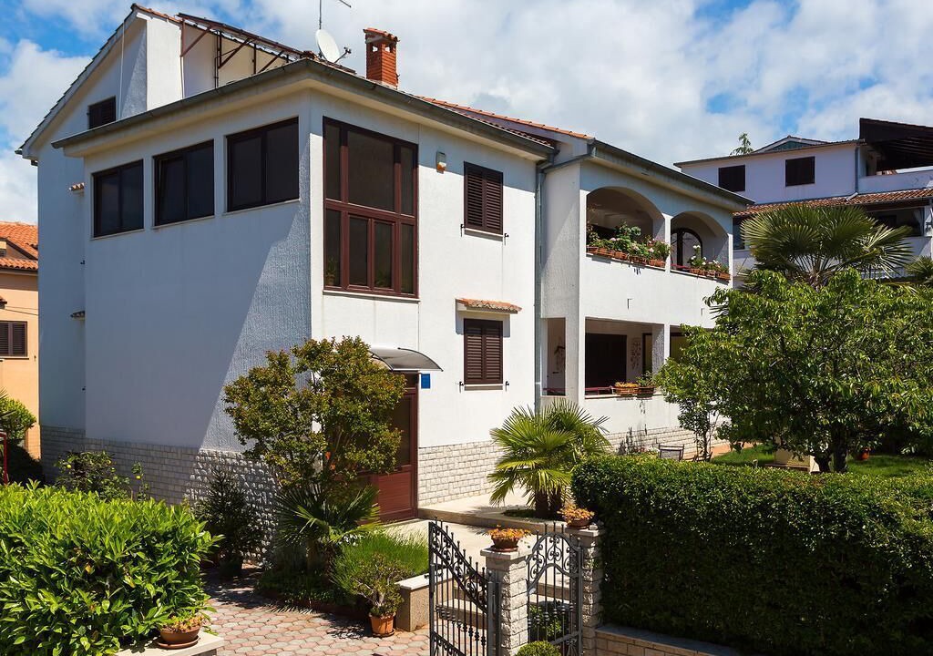 Photo of Outdoor in Spadici