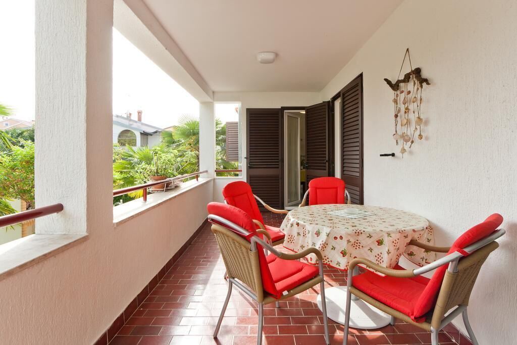 Photo of Outdoor in Spadici