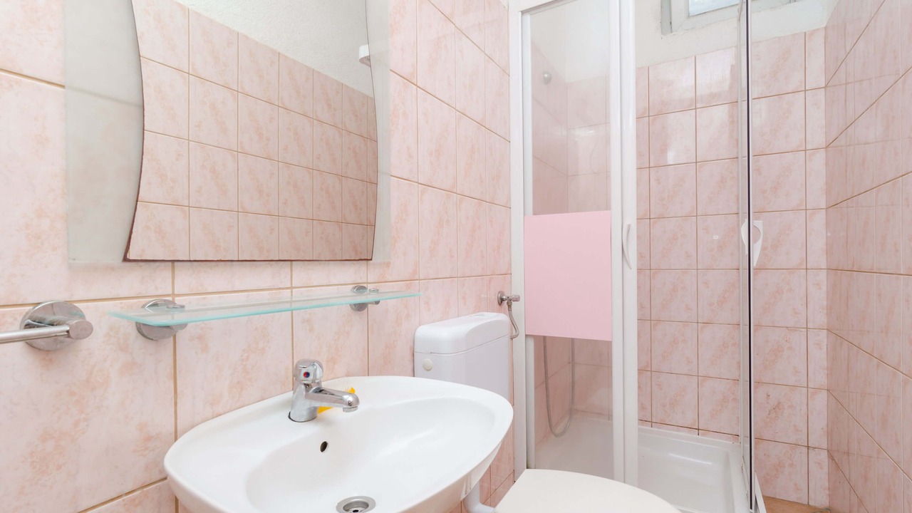 Photo of Bathroom in Saplunara