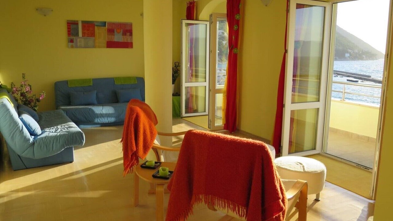 Photo of Livingroom in Trpanj