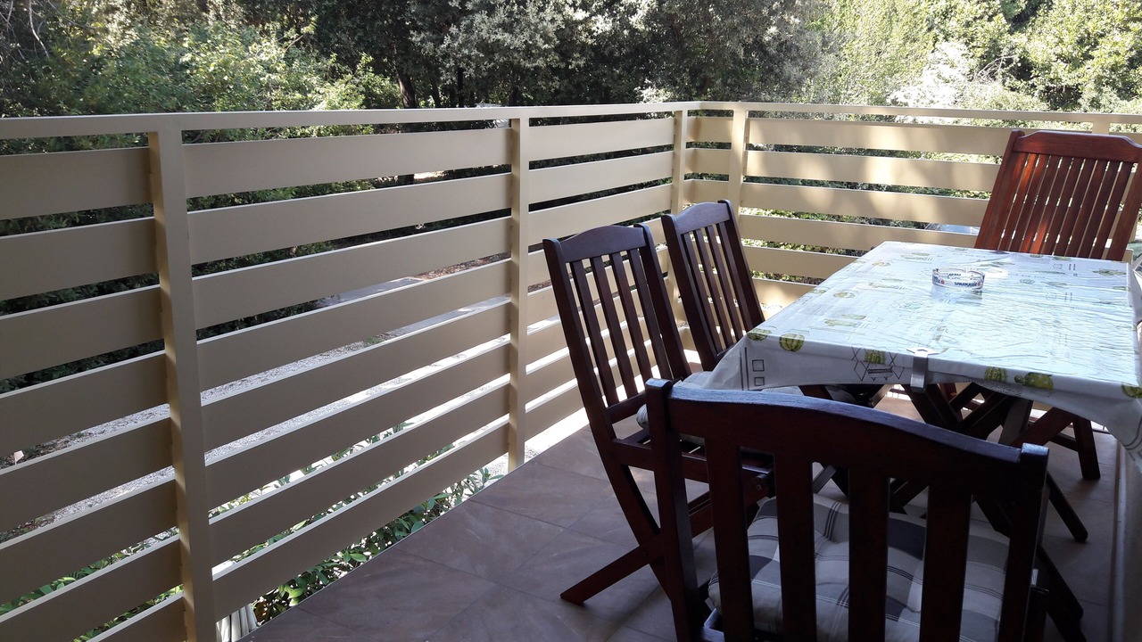 Photo of Outdoor in Borik