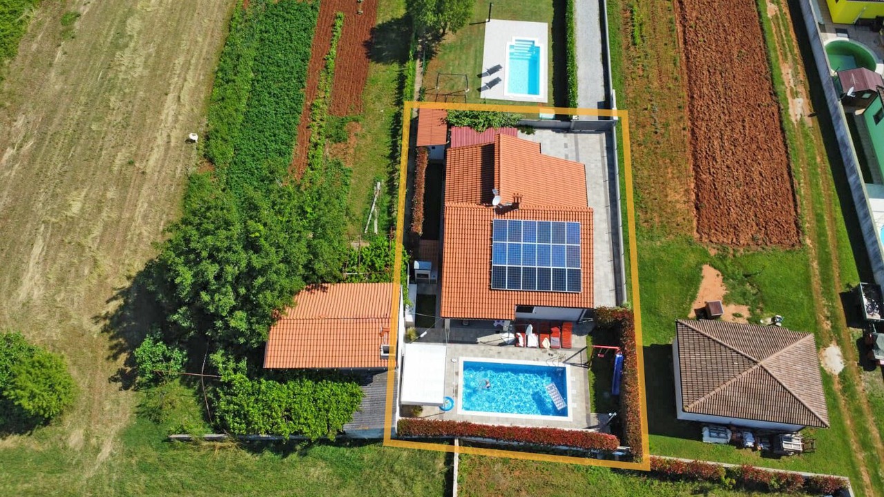 Photo of Outdoor in Marcana
