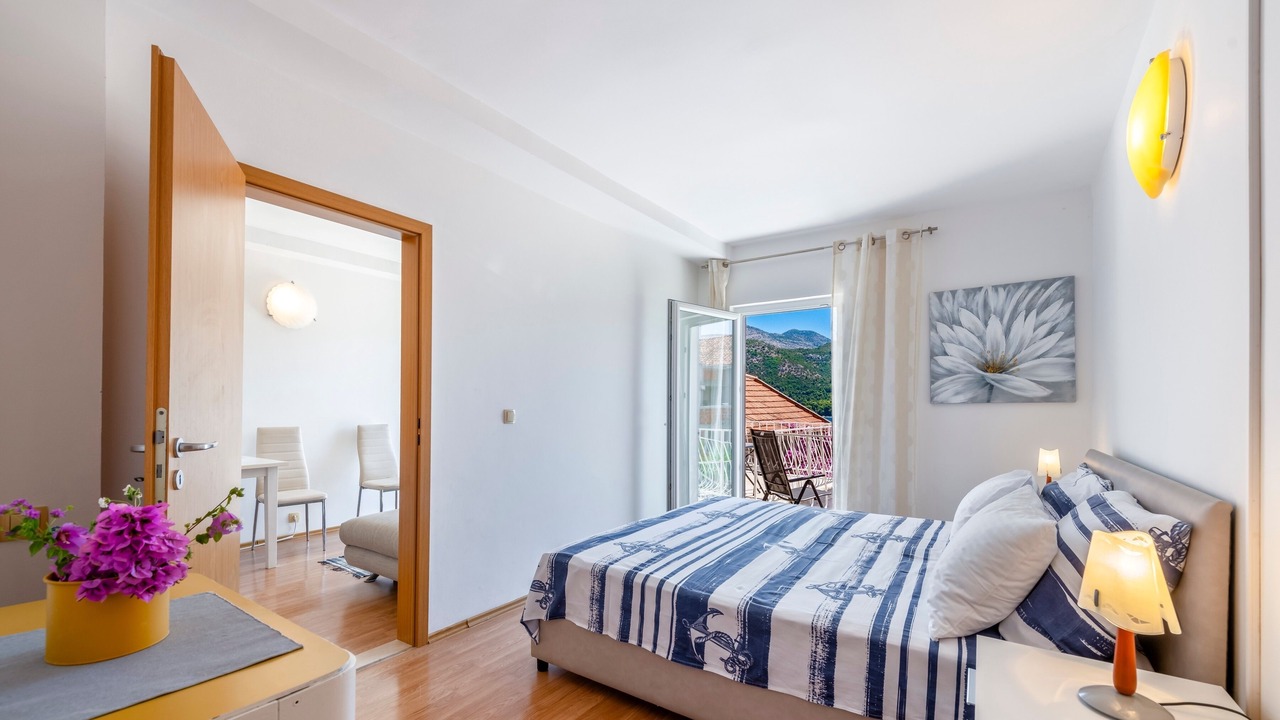 Photo of Bedroom in Slano