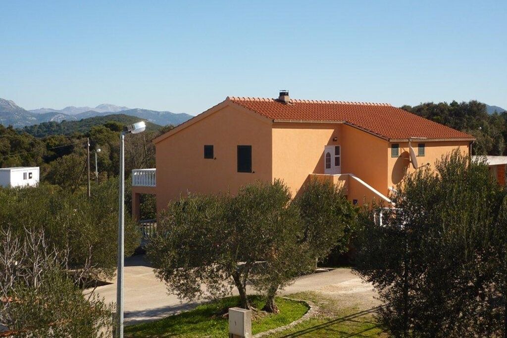 Photo of Outdoor in Drace