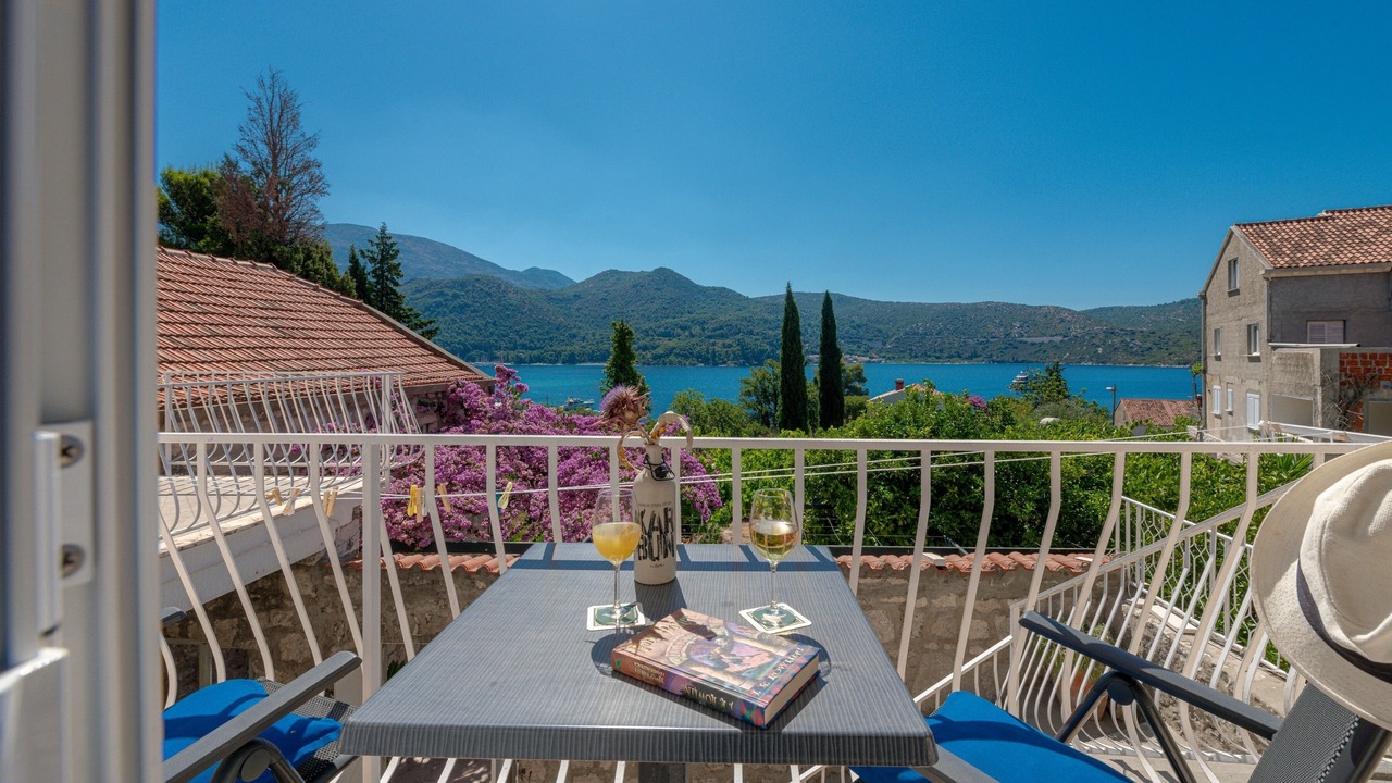 Photo of Patio Balcony in Slano