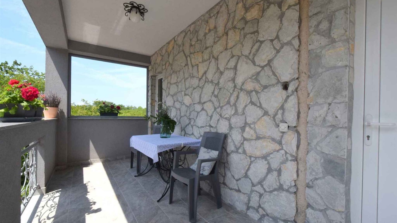 Photo of Outdoor in Gabonjin