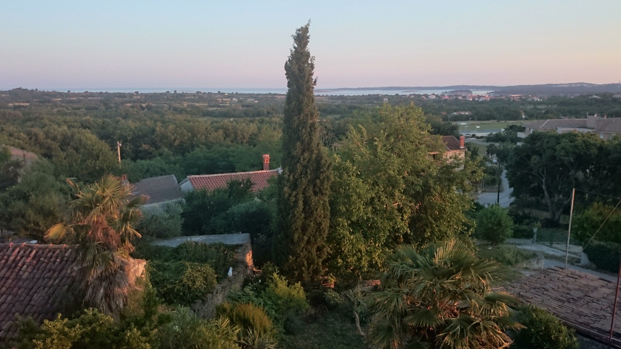 Photo of Outdoor in Liznjan