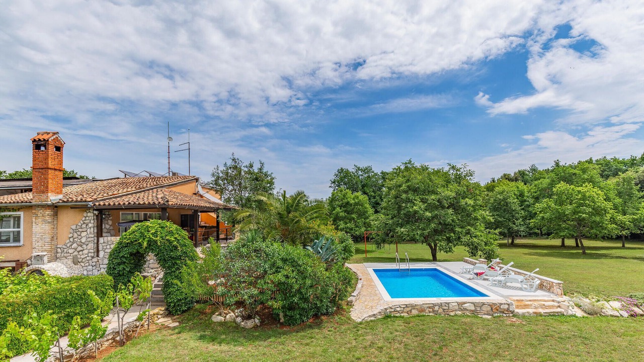 Photo of Outdoor in Valtura