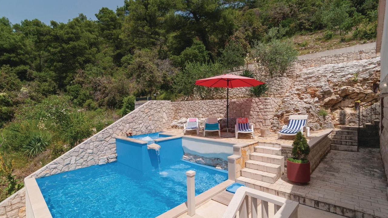 Photo of Outdoor in Pucisca