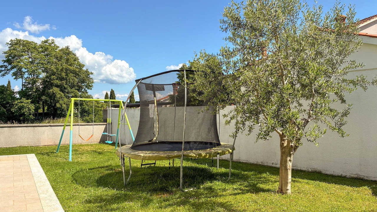 Photo of Outdoor in Rebici