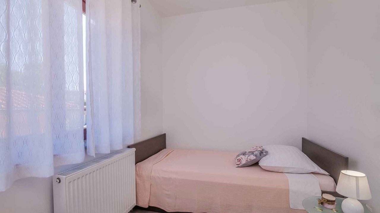 Photo of Bedroom in Porat