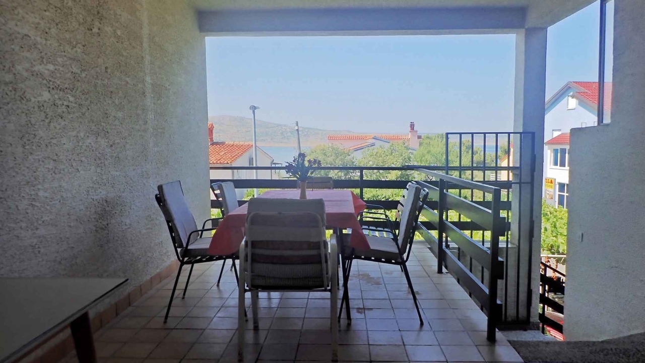Photo of Outdoor in Seline