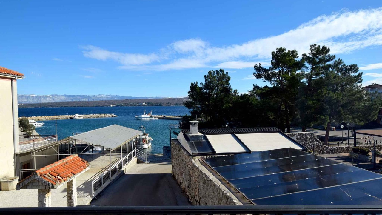 Photo of Outdoor in Porat
