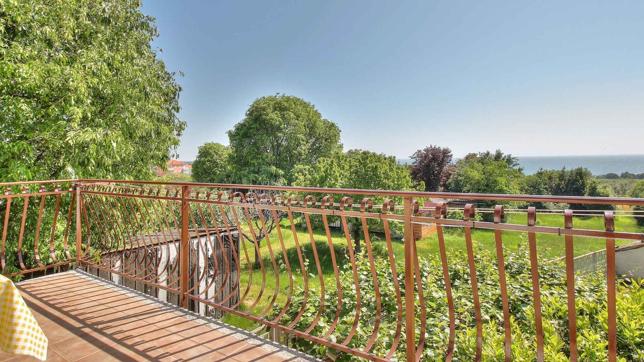 Photo of Patio Balcony in Zambratija