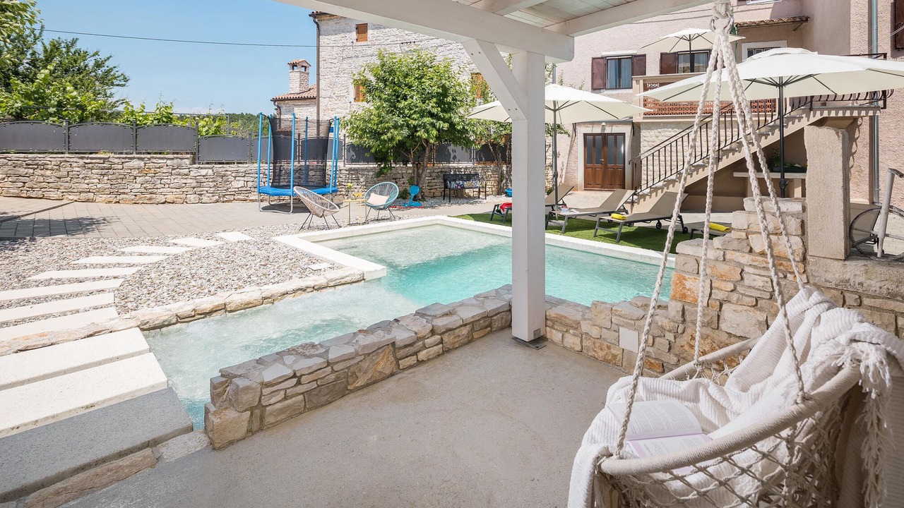 Photo of Outdoor in Peresiji