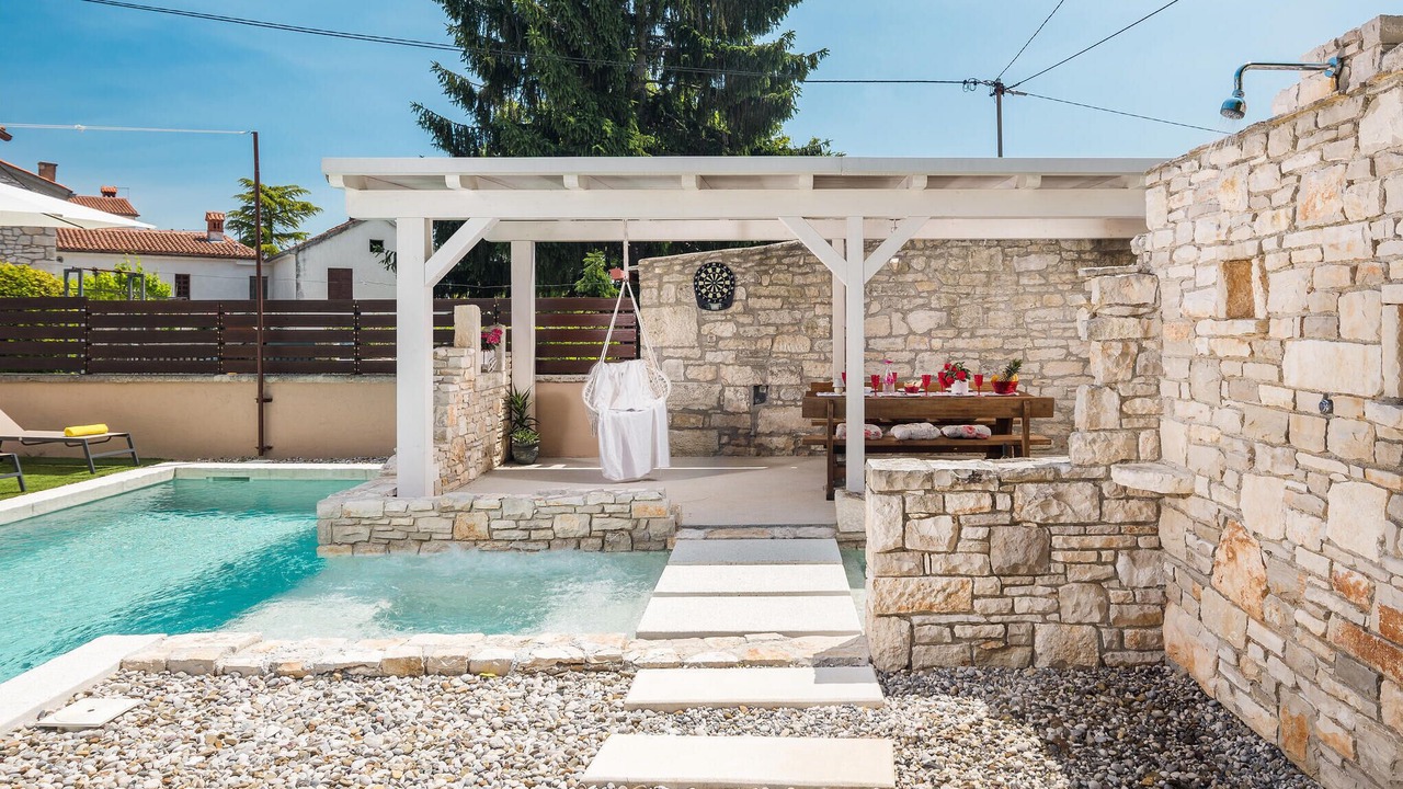 Photo of Outdoor in Peresiji