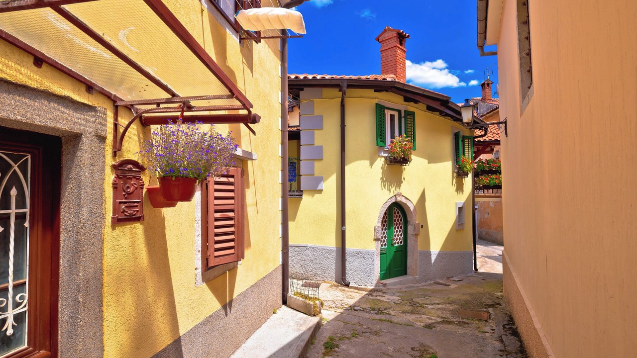 Photo of Outdoor in Opric
