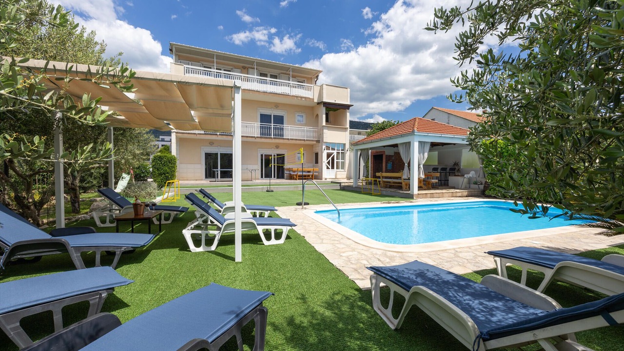 Photo of Outdoor in Kastel Luksic