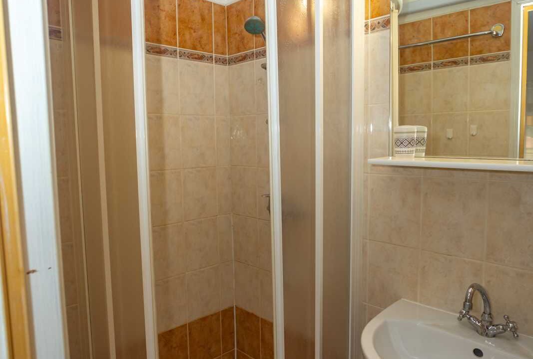 Photo of Bathroom in Matohanci