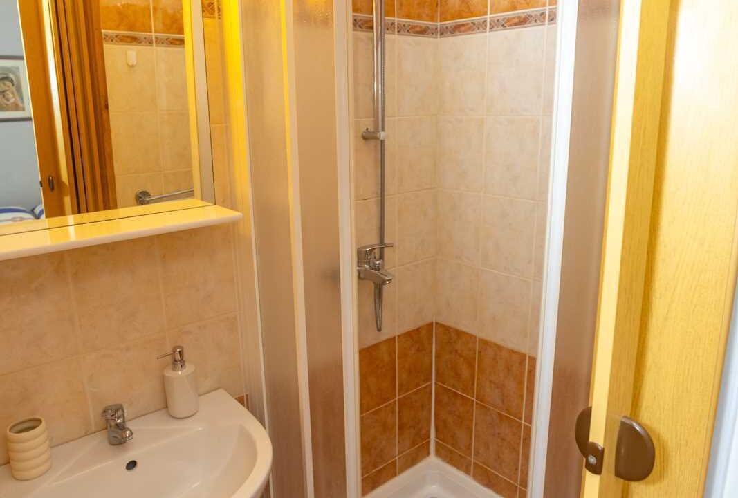 Photo of Bathroom in Matohanci