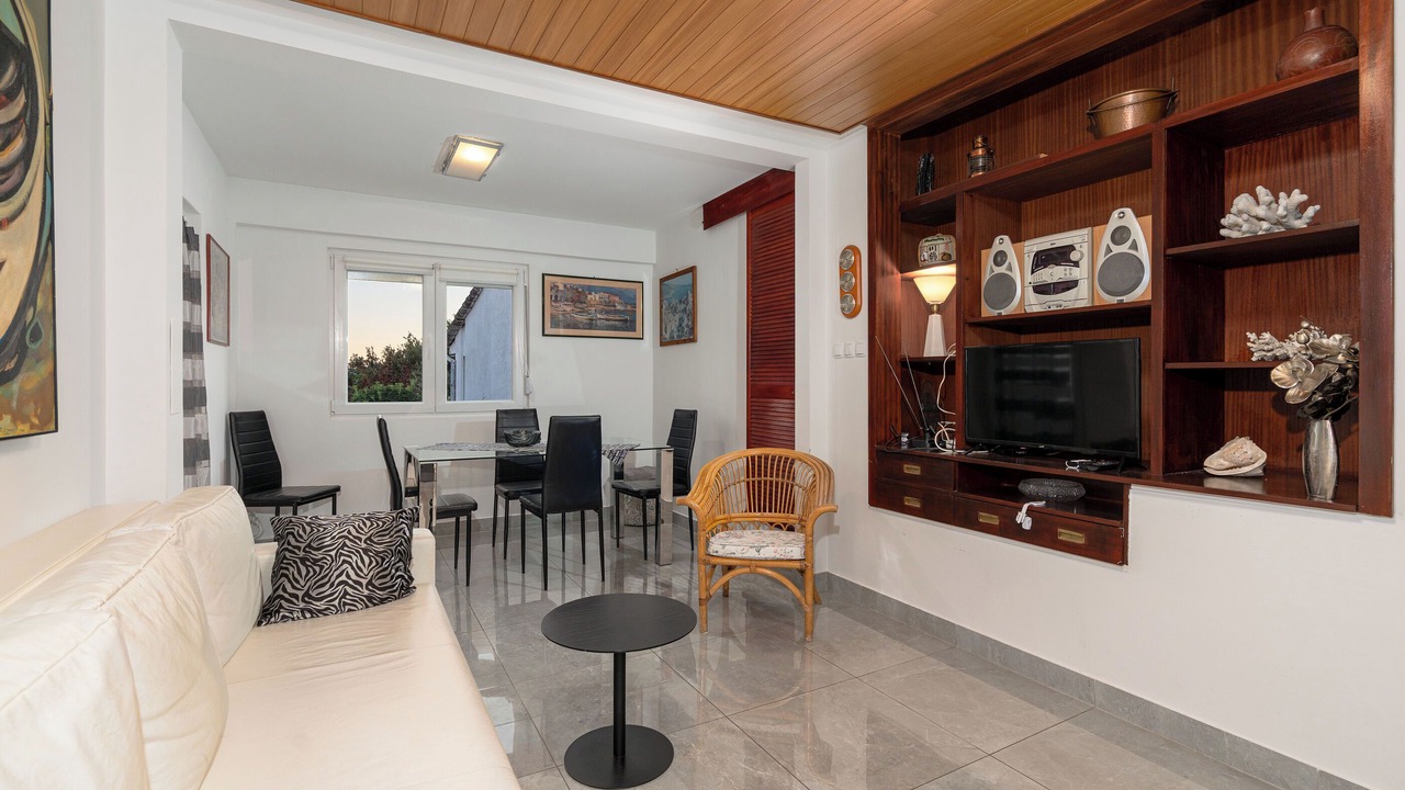 Photo of Livingroom in Petrcane