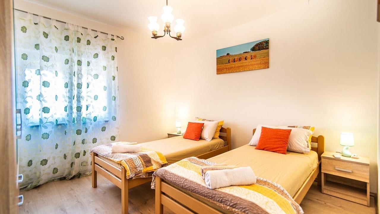 Photo of Bedroom in Tinjan