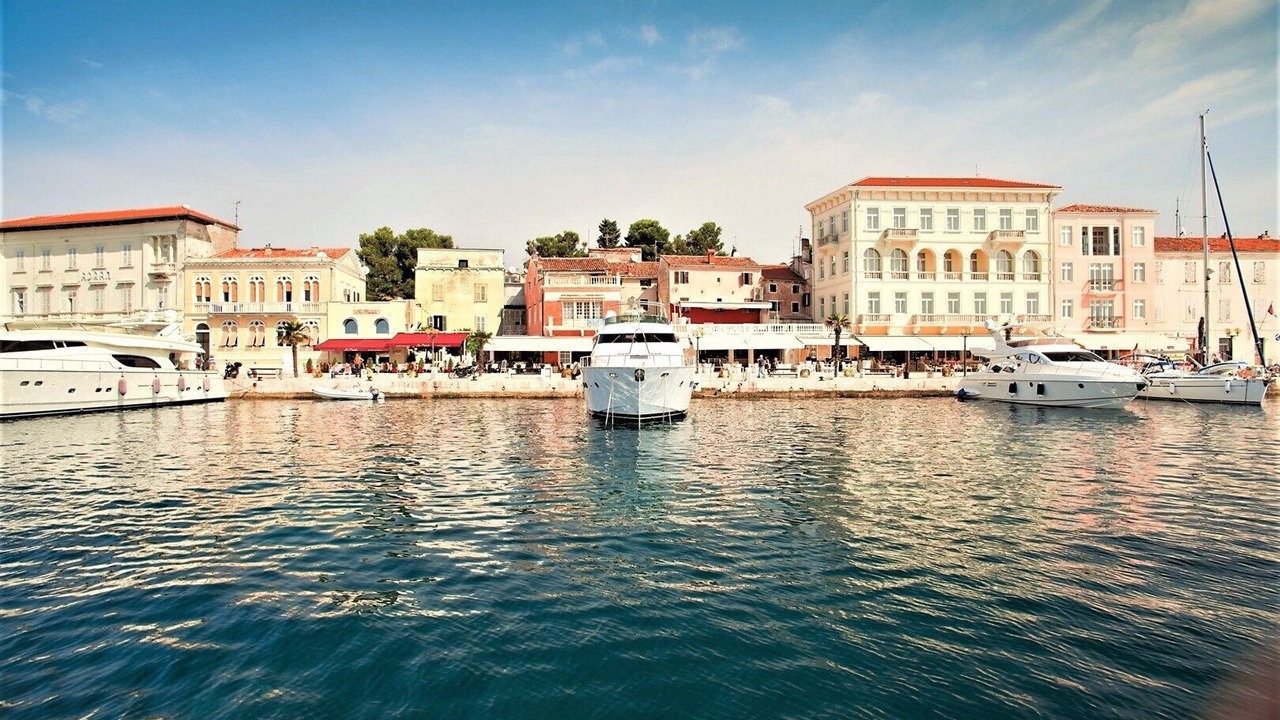 Photo of Others in Porec