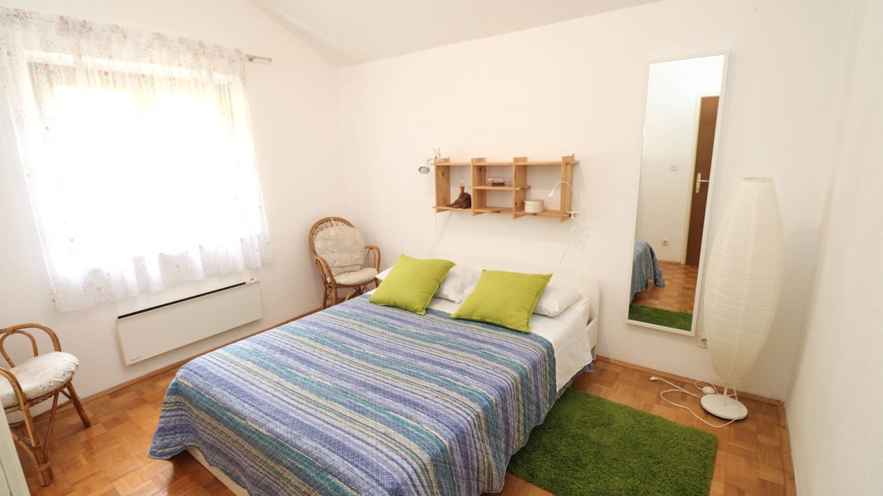 Photo of Bedroom in Sutivan