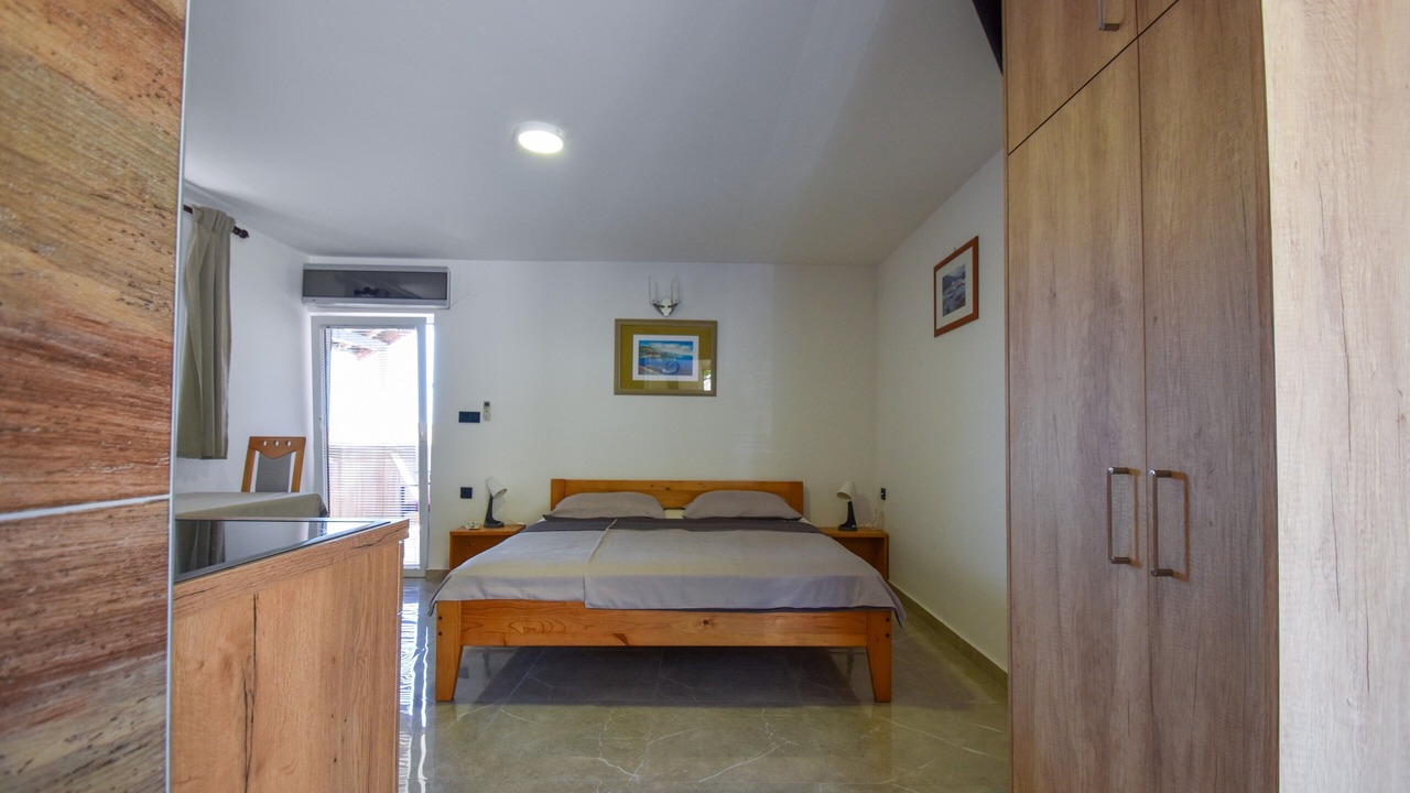 Photo of Bedroom in Banjol