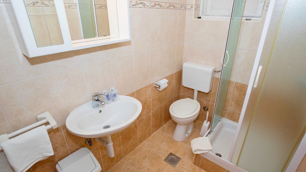 Photo of Bathroom in Lopar