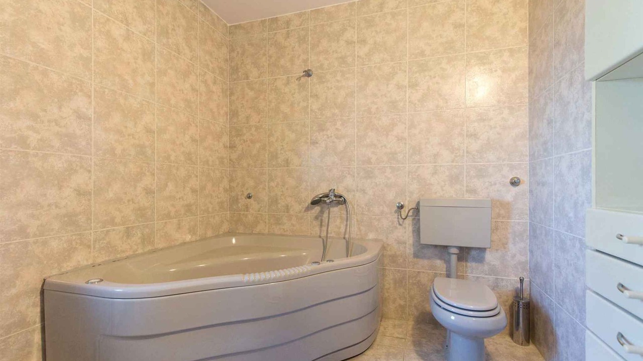 Photo of Bathroom in Vantacici
