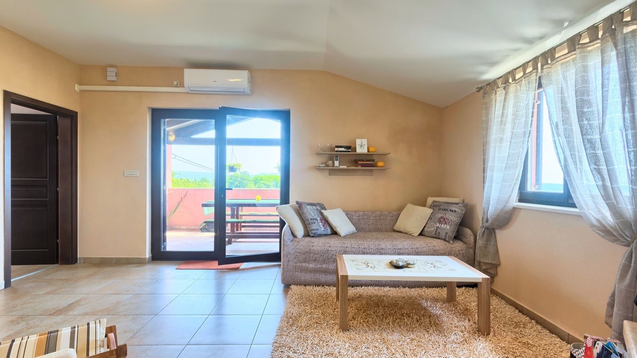 Photo of Livingroom in Zminj