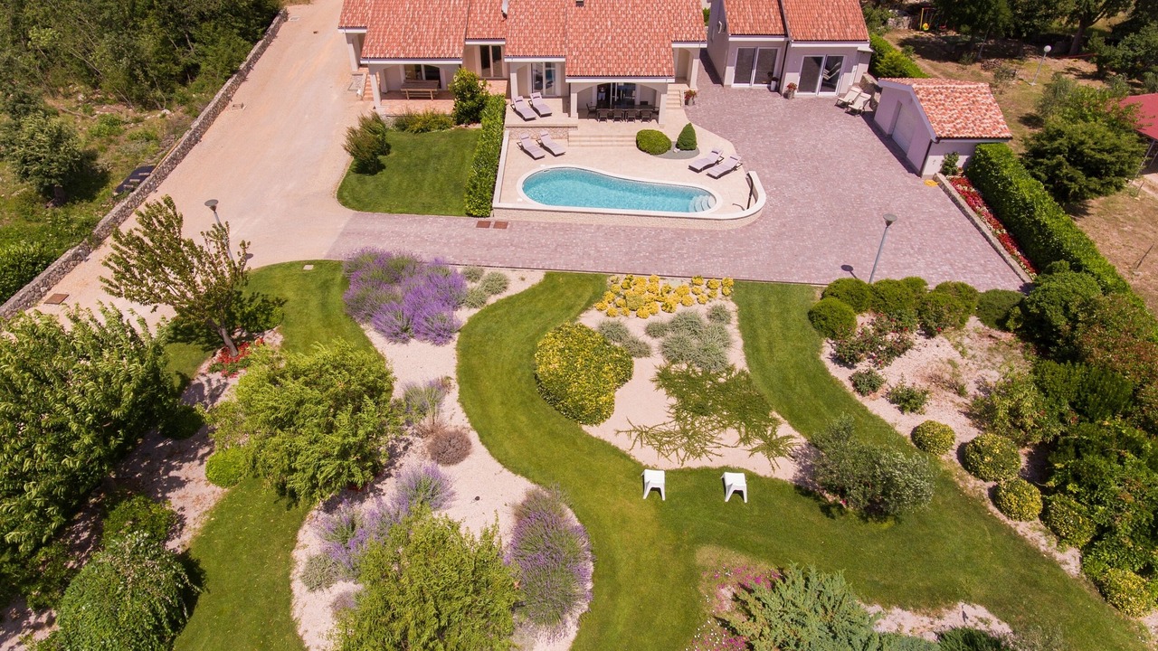 Photo of Outdoor in Vrh