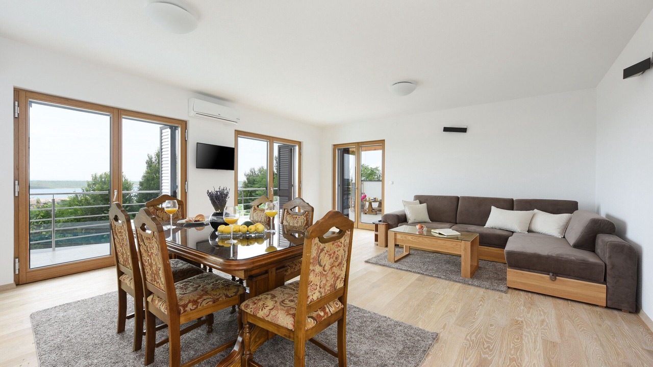 Photo of Livingroom in Rtina