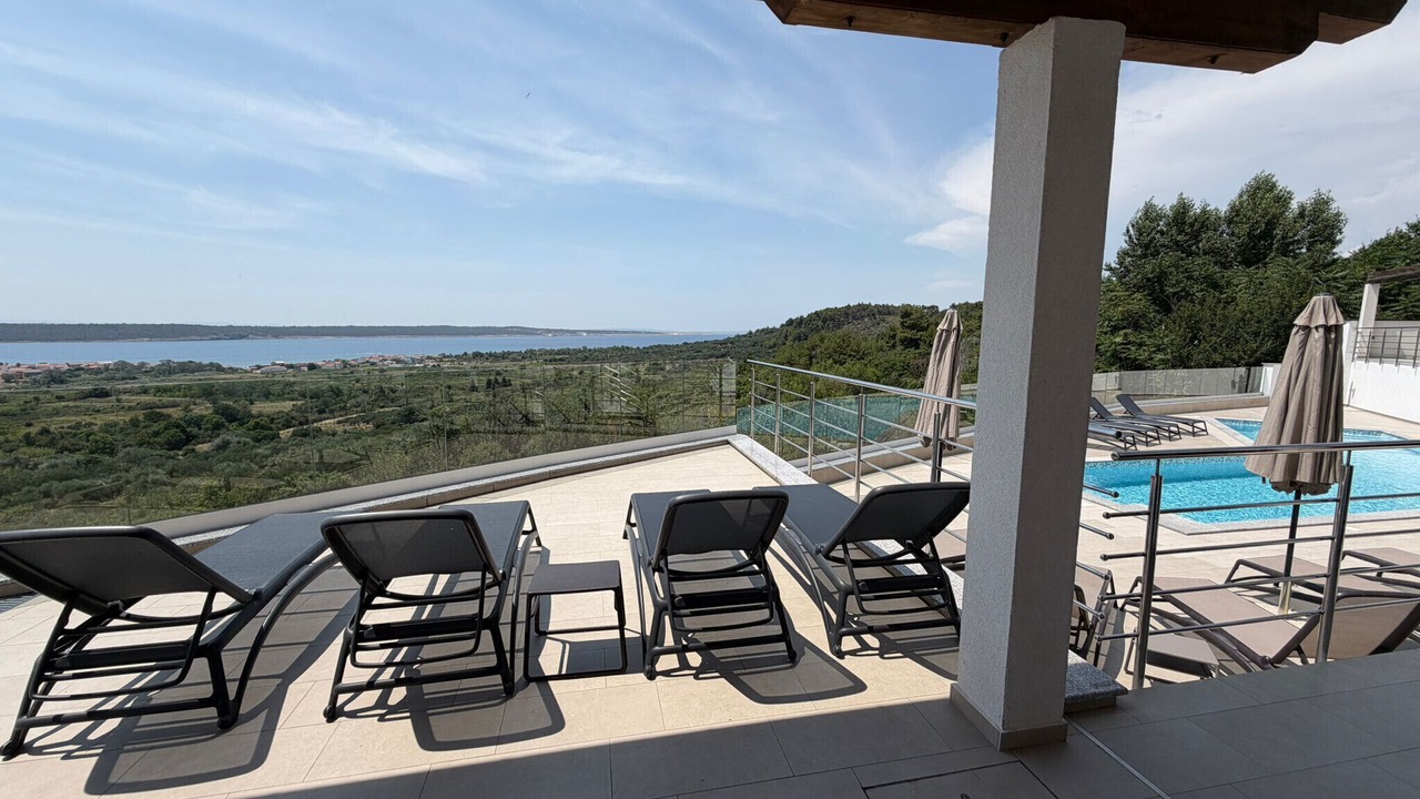 Photo of Patio Balcony in Rtina