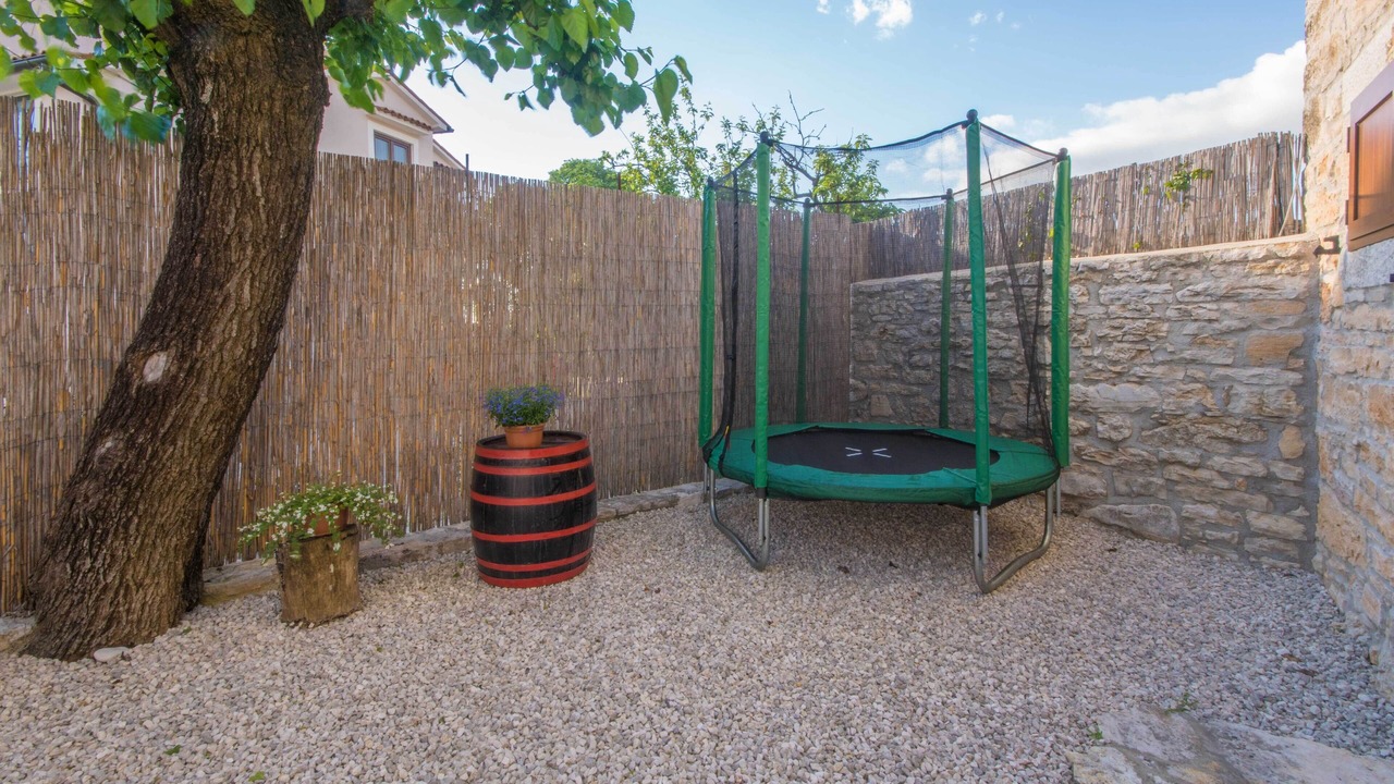 Photo of Outdoor in Zabrezani