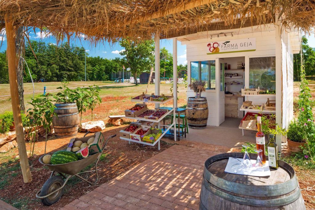 Photo of Outdoor in Karigador