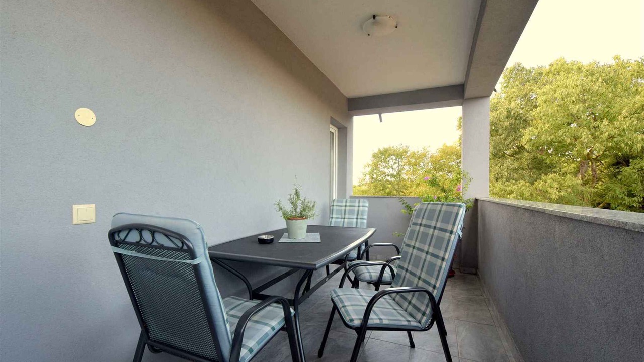 Photo of Outdoor in Gabonjin