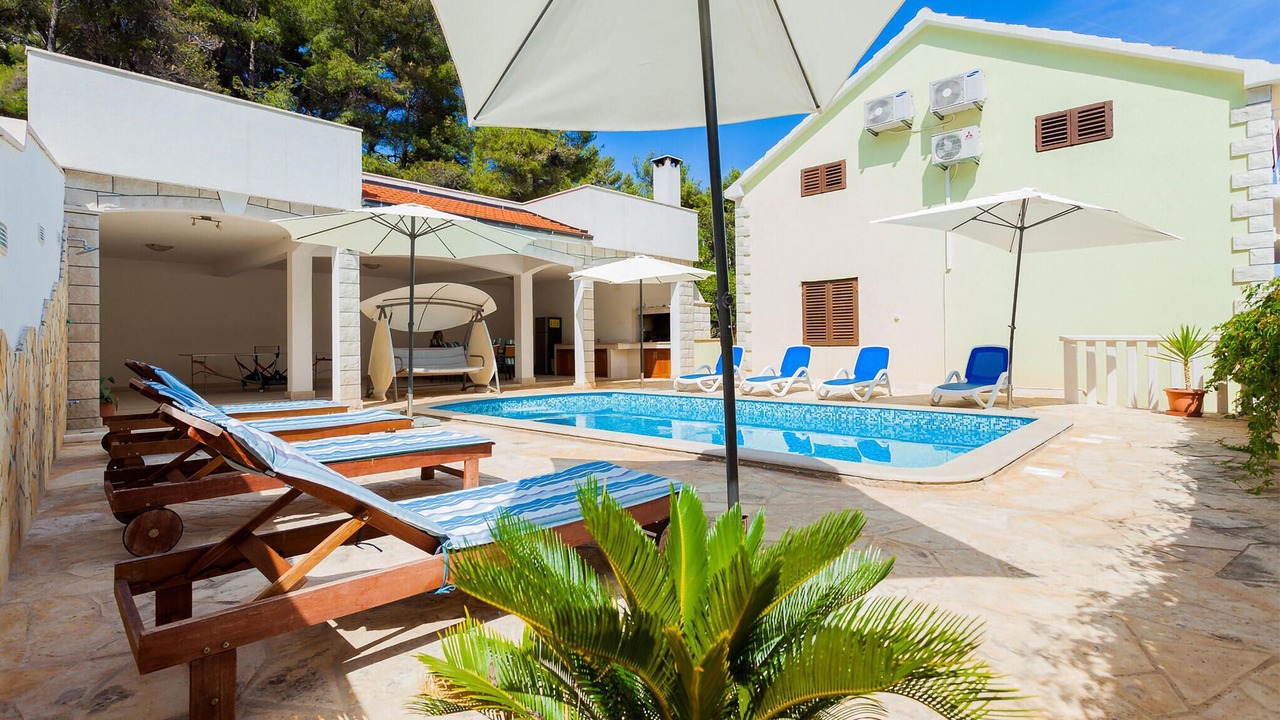 Photo of Outdoor in Blato