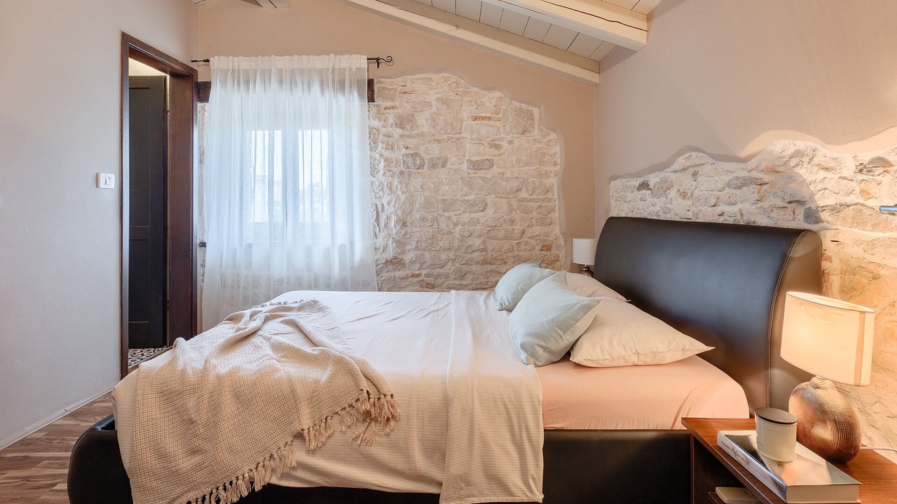 Photo of Bedroom in Svetvincenat