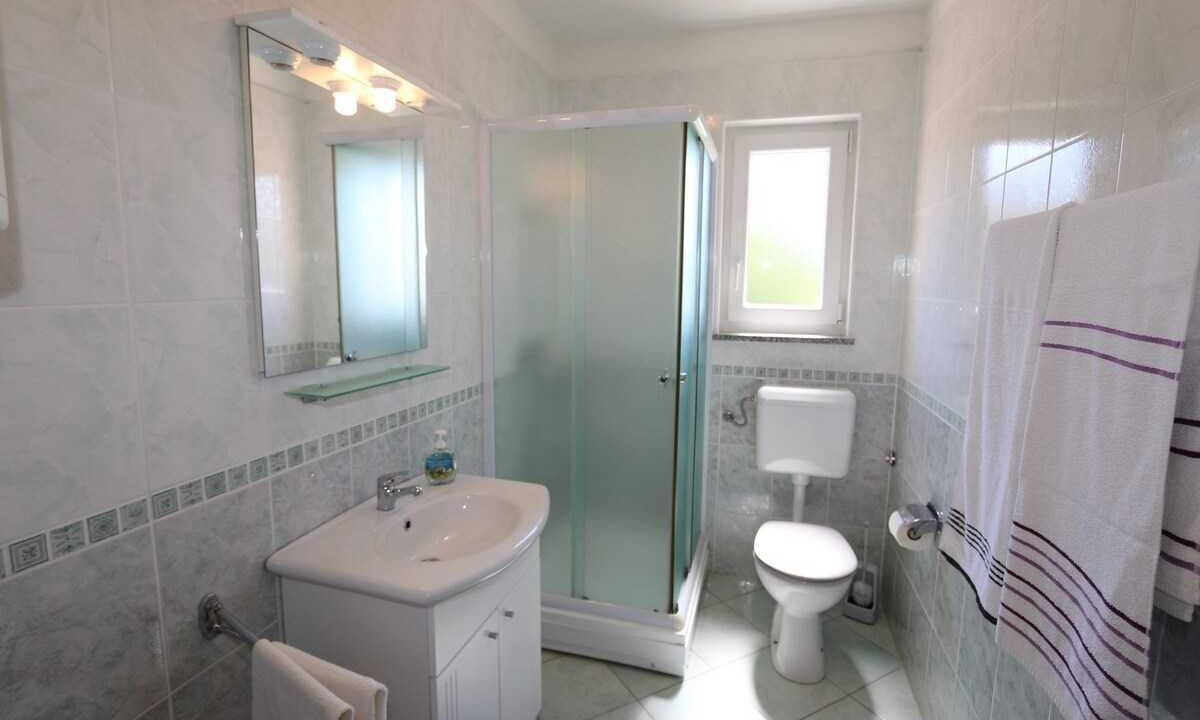 Photo of Bathroom in Silo