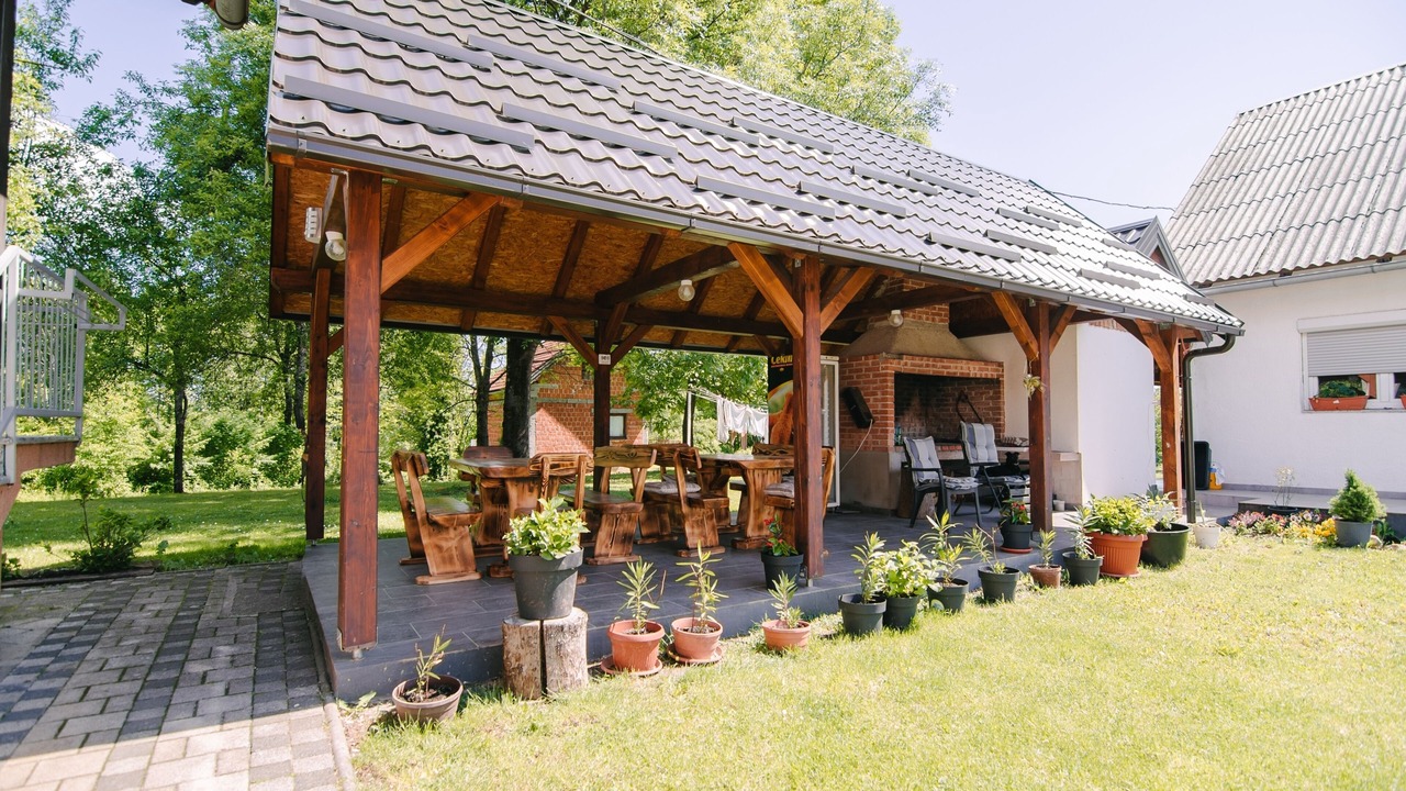 Photo of Outdoor in Catrnja