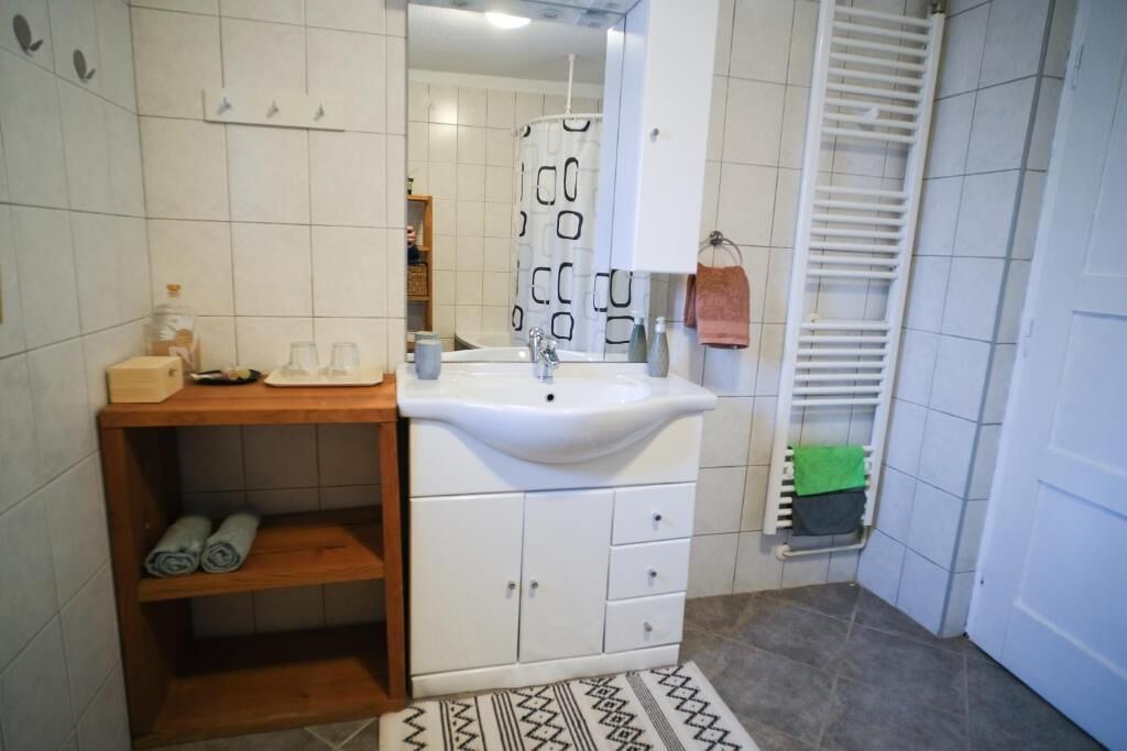Photo of Bathroom in Plaski