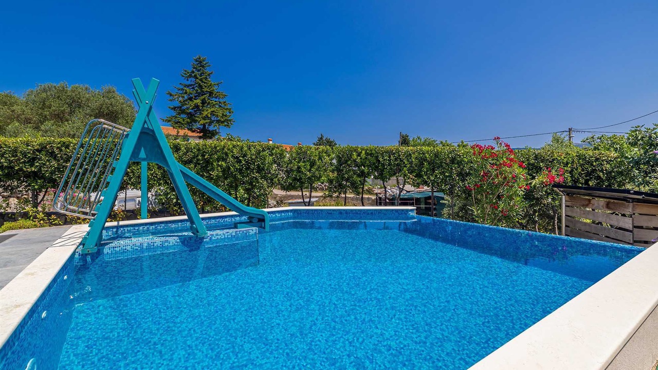Photo of Outdoor in Kornic