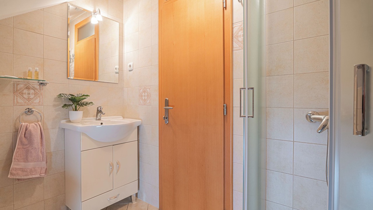 Photo of Bathroom in Zerovnica