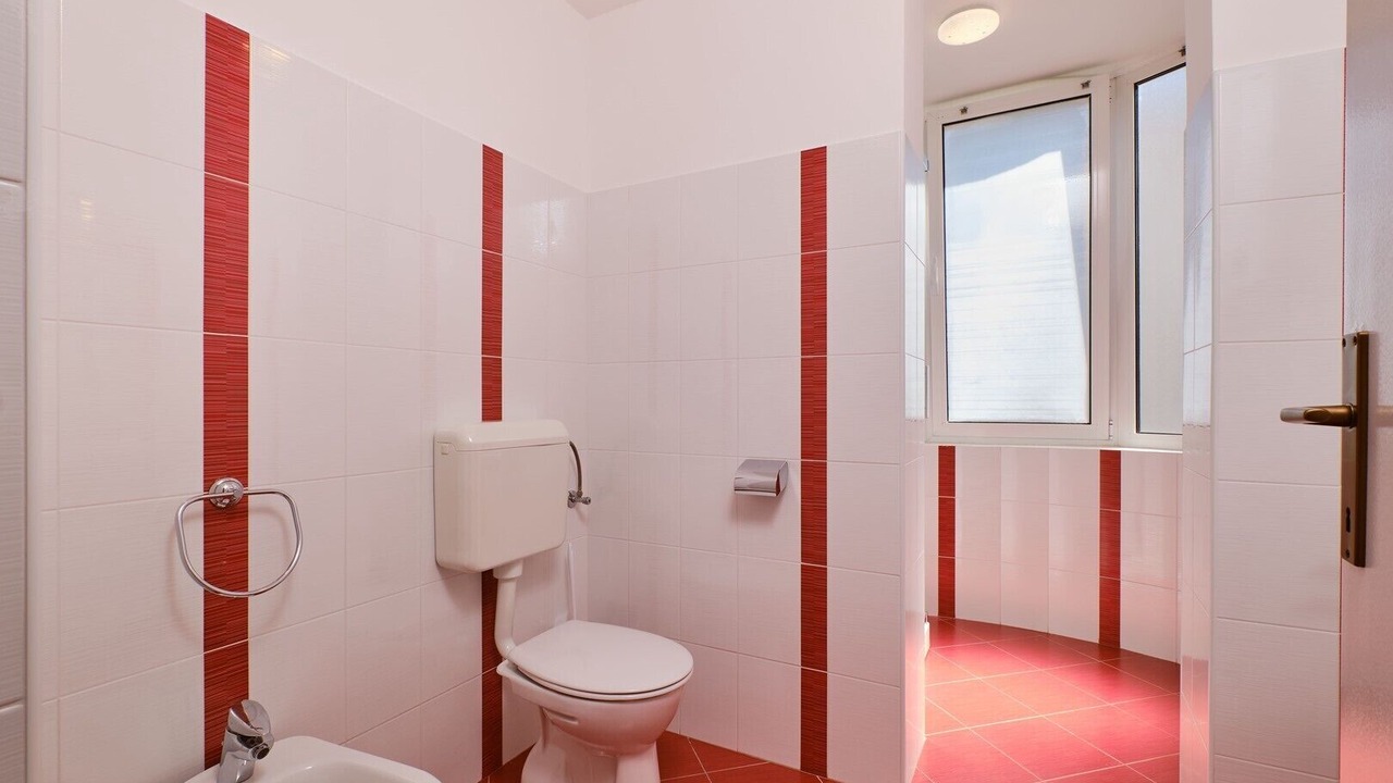 Photo of Bathroom in Cove Murtar