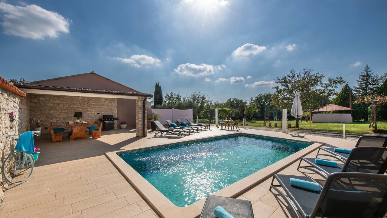 Photo of Outdoor in Belavici