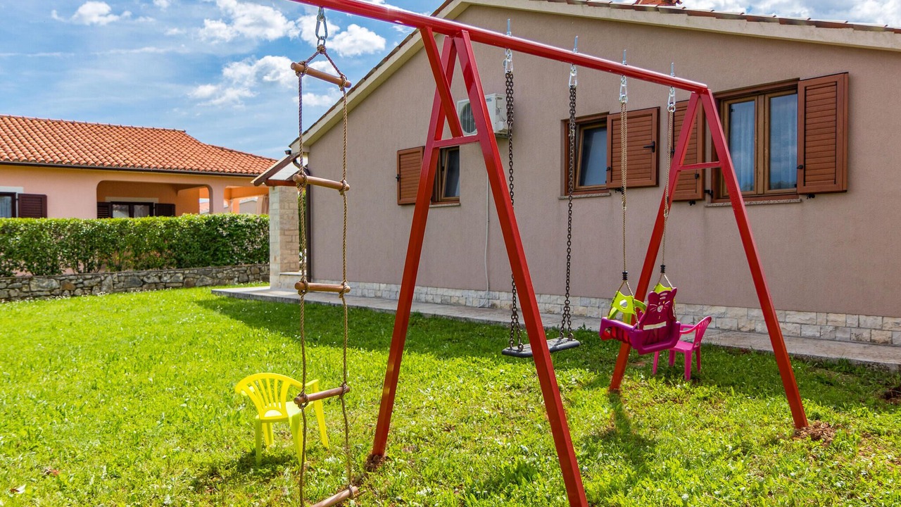Photo of Others in Grandici